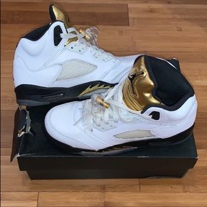 Air Jordan 5 Metro Metallic Gold